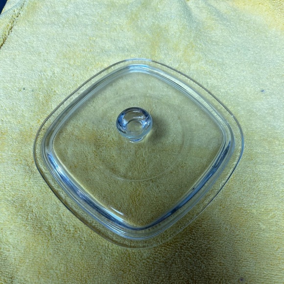 Vtg Pyrex P-7-C Replacement Lid  for 1, 1.5 & 1.75qt Casseroles P7C - Picture 1 of 4
